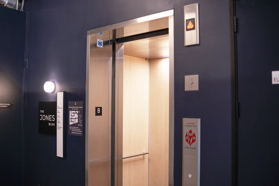 Regulation 4 Elevator Witness Only