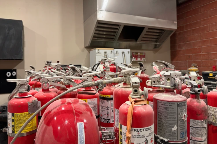 annual fire extinguisher service
