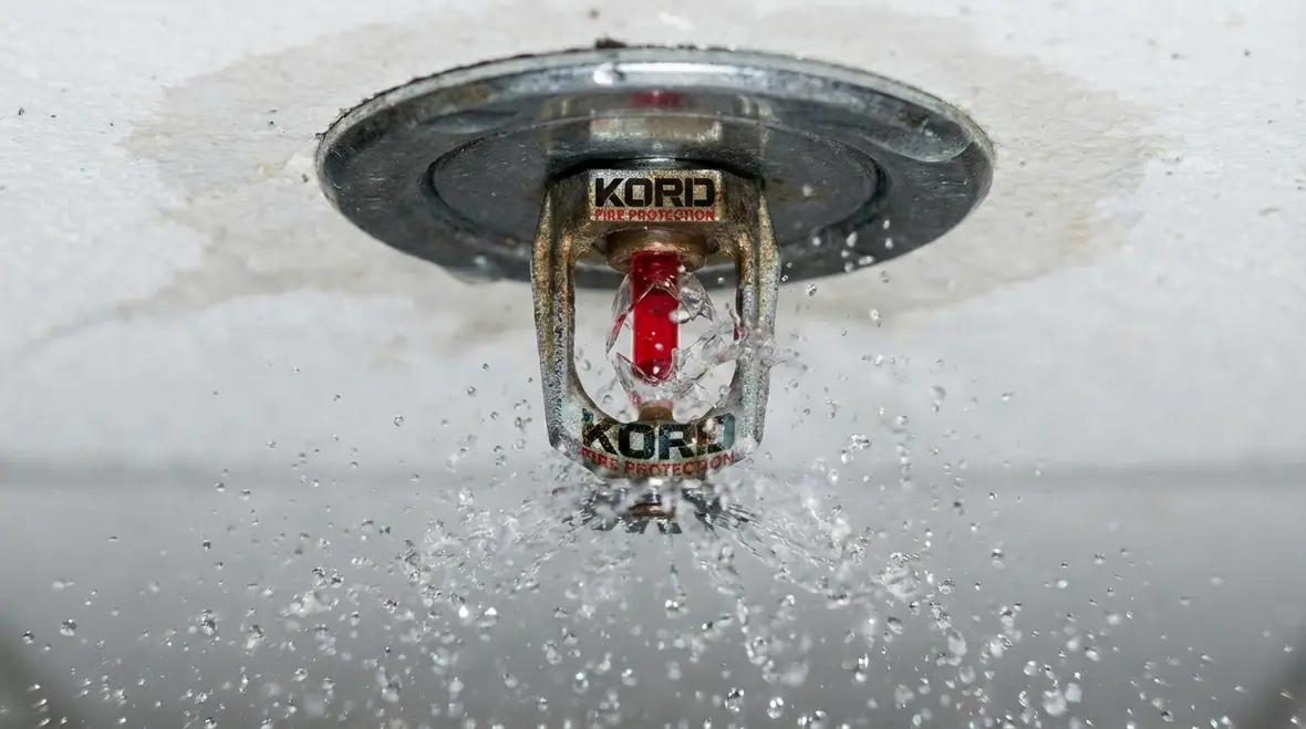 Diagram showing how commercial fire sprinklers activate step by step