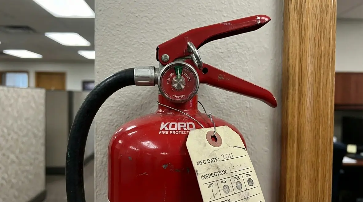 Do fire extinguishers expire if gauge is green - featured image