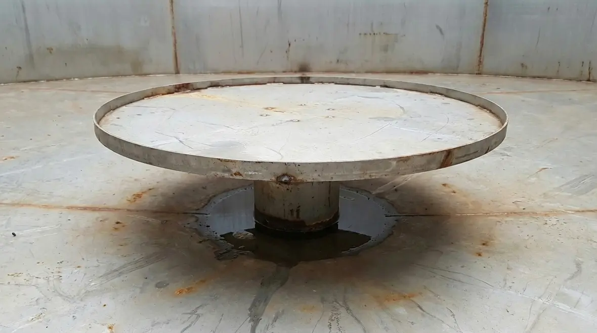 Anti vortex plate for fire tank suction stability in Southern California