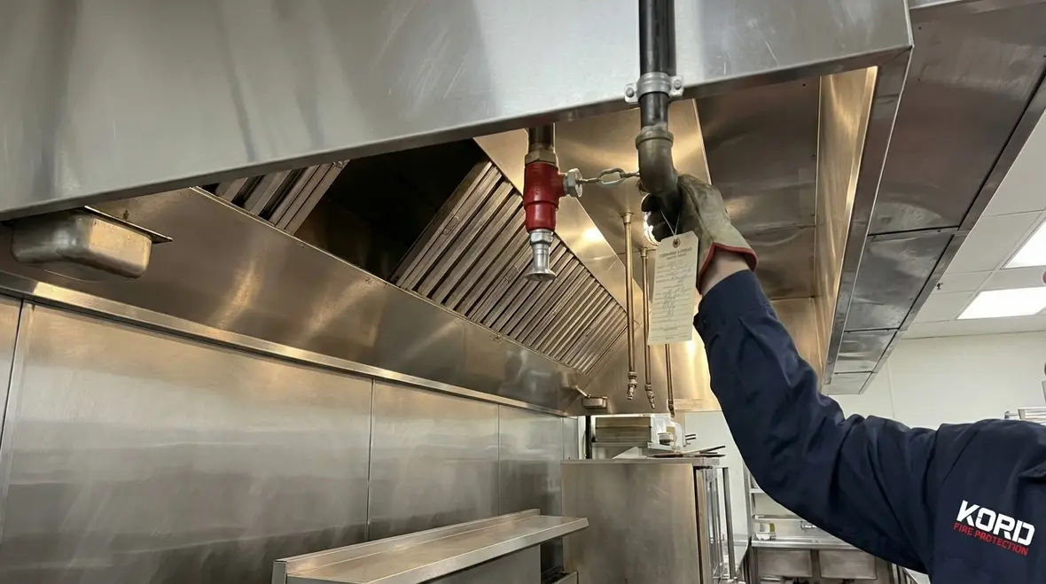 Pasadena fire suppression systems over commercial kitchen