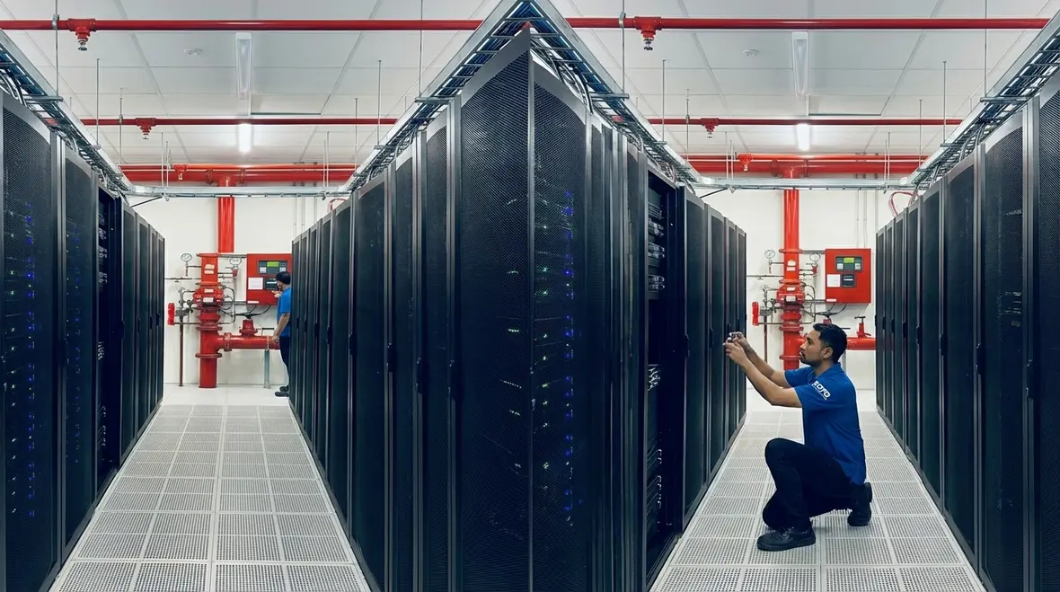 Pre action fire suppression system protecting data center servers