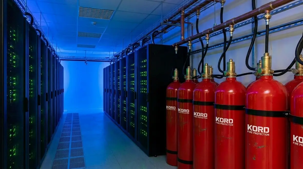 Novec 1230 fire suppression cylinders and protected equipment
