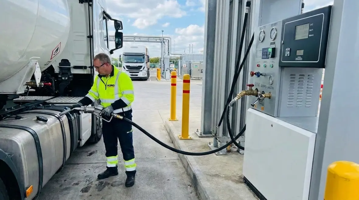 NFPA 52 LNG dispensing equipment and practice requirements